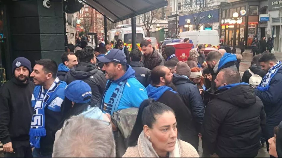 Pre game οι Παφίτες και... "Θα ζω με ένα όνειρο τρελό"! (Βίντεο Kerkida)
