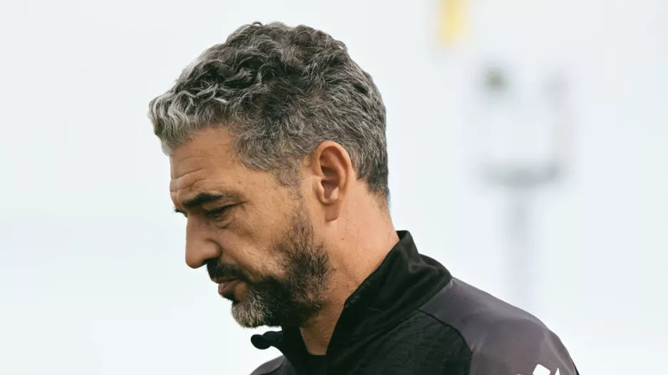 Τα "θέλω" του Μαρτίνς σε ένα απαιτητικό ντέρμπι