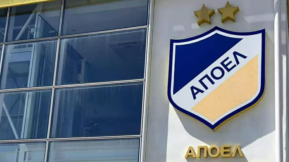 Το εμπάργκο του μισού εκατομμυρίου και το μισθολόγιο