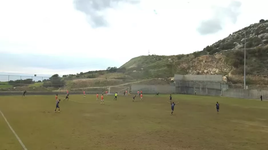 Πέρασε από Λεμεσό και οδηγεί την κούρσα