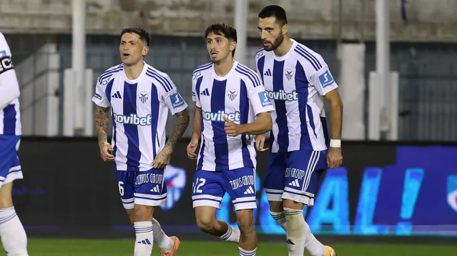 (Βίντεο) Ανόρθωση με... "Η πόλη μας"