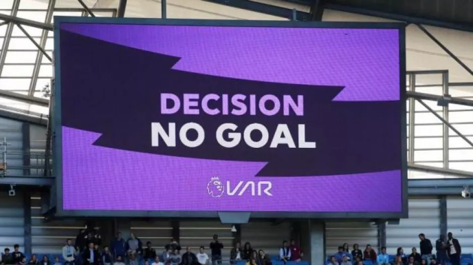 IFAB: Αύξηση των «αρμοδιοτήτων» του VAR, μείωση των καθυστερήσεων