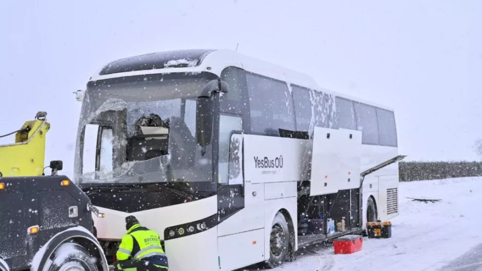 Εικόνες... από το ατύχημα της Εθνικής 