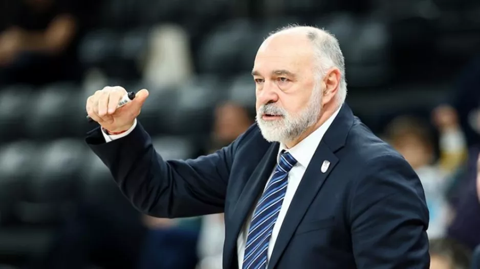 Λάσο: «Καταξιωμένος ο Ολυμπιακός, να παίξουμε για την περηφάνια μας»