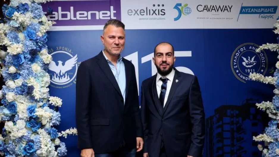 Ο δικός μας Στέλιος με... Πραστίτη  