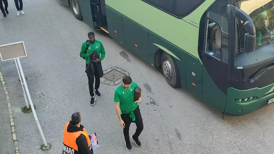 Φώτος kerkida/Στο γήπεδο το "τριφύλλι"