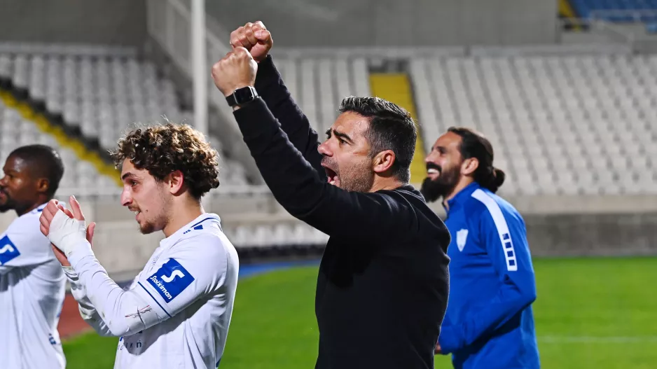 Να το πάρει… πάνω της