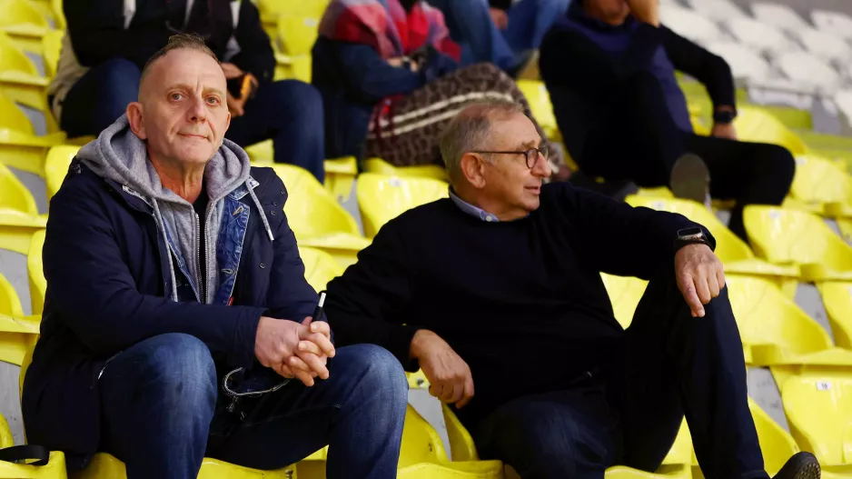 Ζιβανάρης και Χάρης/Νίκη χωρίς χαμόγελα