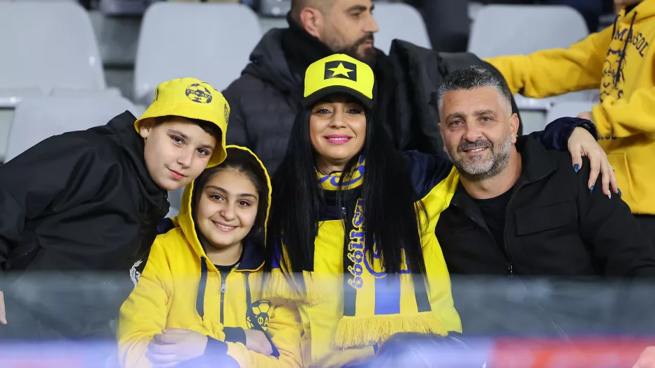(Φώτος) Ο κόσμος στο "Αλφαμέγα"