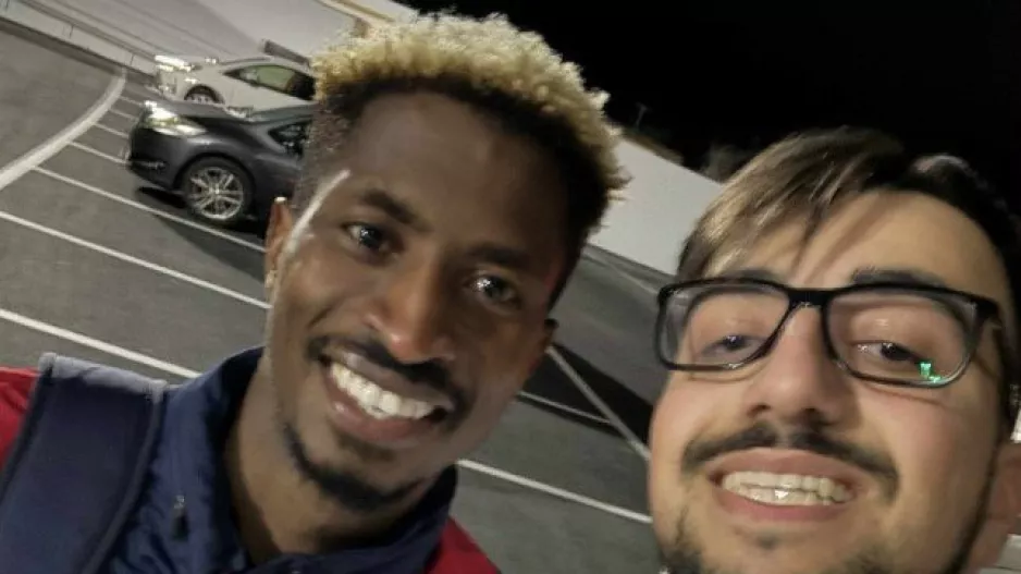 Ξανά... selfie; 