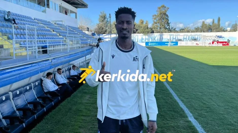 ΕΔΩ... Peter Olayinka!