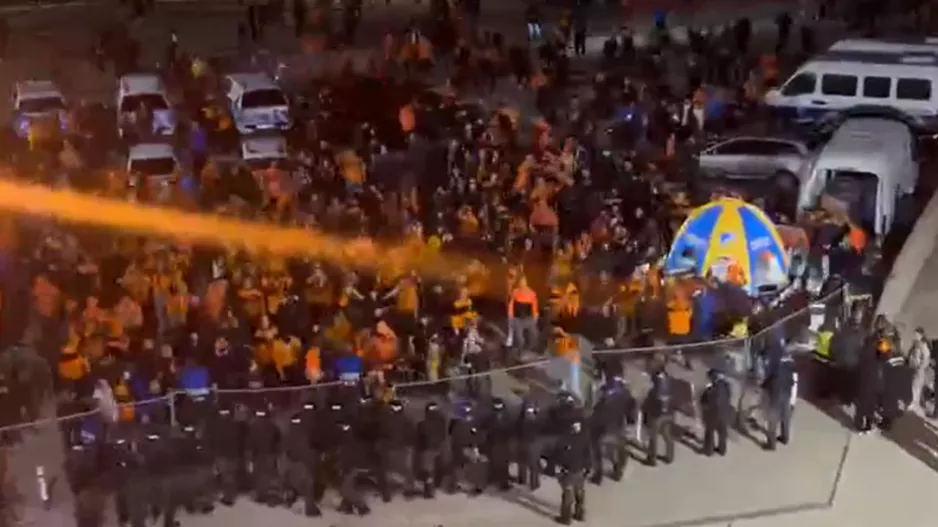Ο κόσμος βράζει και απαιτεί ξεκαθάρισμα