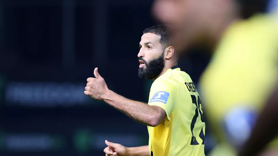 Issam Chebake (11)