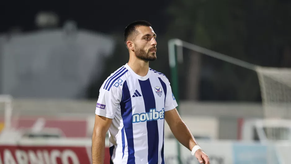 Φρέναρε... απ' το "Τάσος Μάρκου"