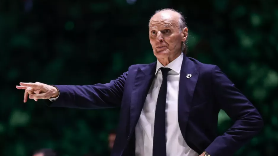 Ιβάνοβιτς: «Να βρούμε πόντους στο τρανζίσιον, αφού στο 5 εναντίον 5 έχουμε δυσκολίες»