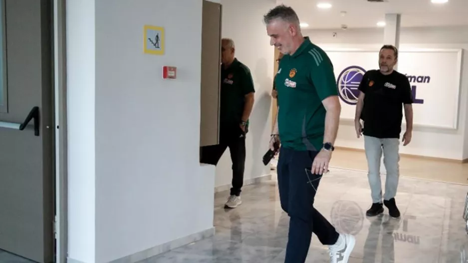 Κοντός: «Το ρόστερ είναι υπερπλήρες, δεν θα κάνουμε άλλη μεταγραφή»