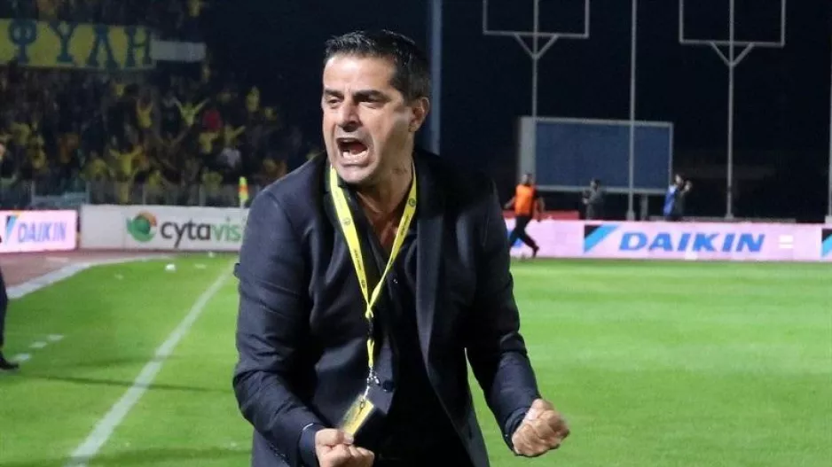 Πάμπος για ΑΕΛ/"Δεν είναι εύκολο...μαγαζί!"