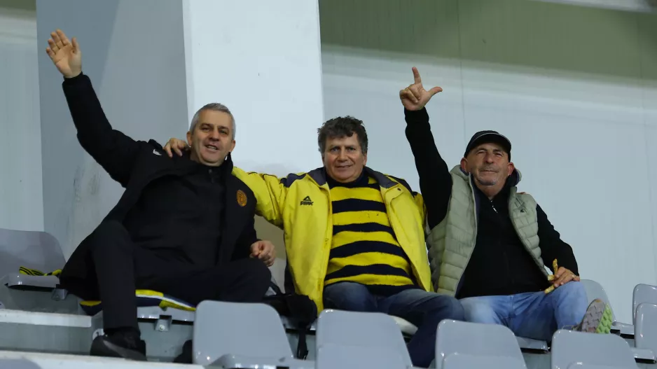 Προπώληση...ΑΕΛ