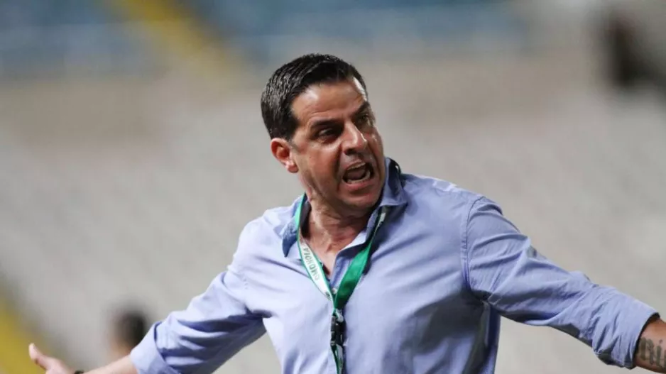 Πάμπος για την πρόταση και το...ναυάγιο