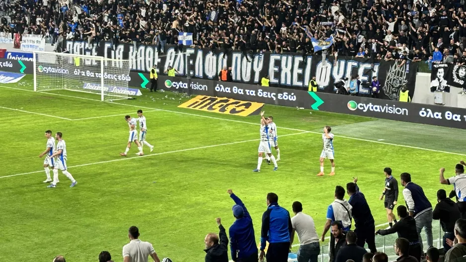 Χτυπάει... στο πρώτο