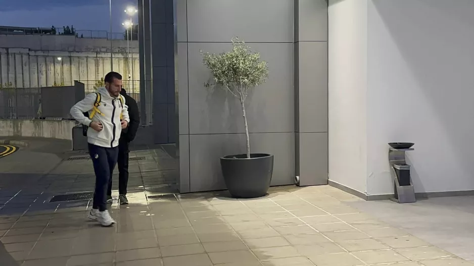 Έτοιμος και αυτός!