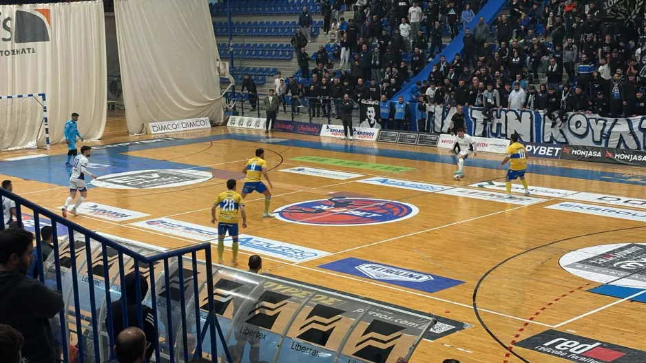(Φώτος kerkida) Απόλλων-ΑΠΟΕΛ: Στον τελικό οι "κυανόλευκοι" με πρόκριση στα πέναλτι