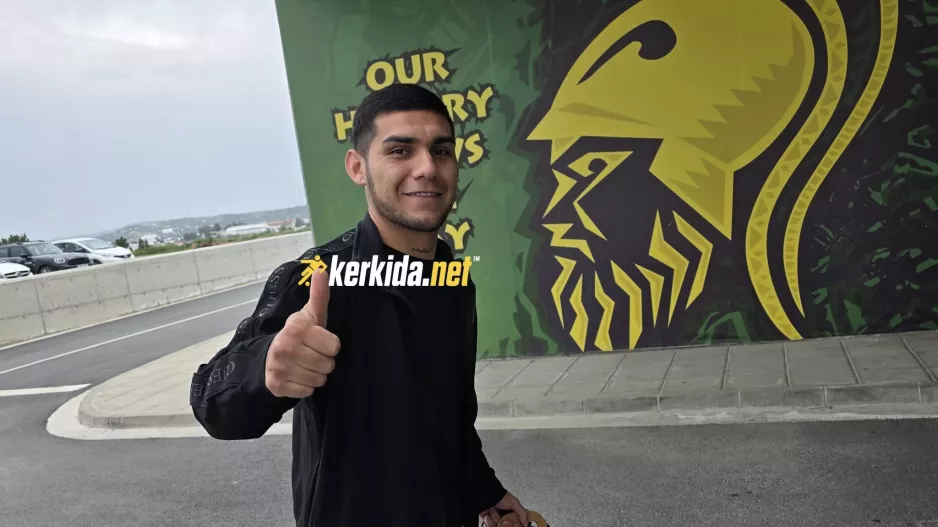 "Παίζει"... για Καμπρέρα