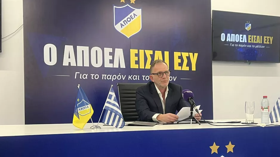 Ανακοινώσεις... Φωτίου για συμβόλαια ποδοσφαιριστών