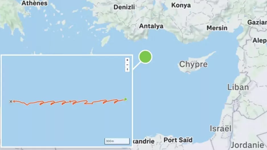 Γάλλος αξιωματικός αποκάλυψε κατά λάθος τη θέση του αεροπλανοφόρου «Σαρλ ντε Γκολ»