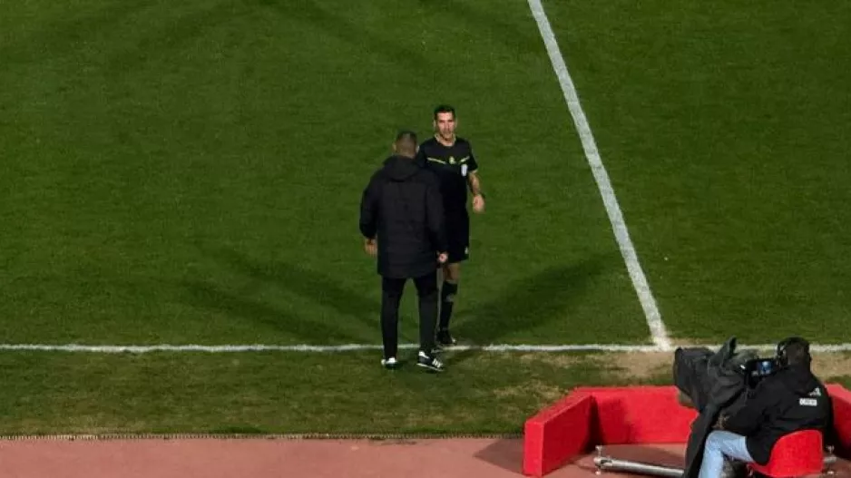 Διακοπή για λίγο και ανακοίνωση για λέιζερ