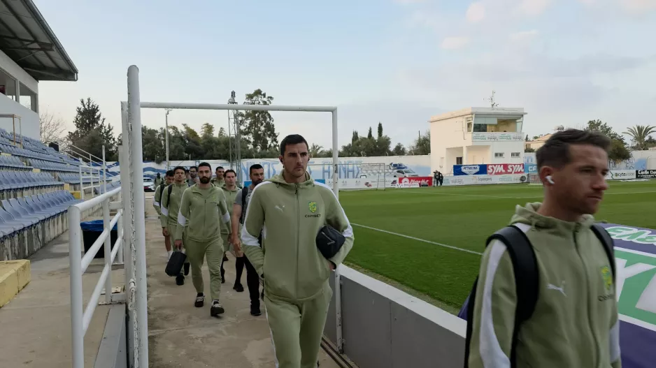 Η... είσοδος της ΑΕΚ (φώτος kerkida)