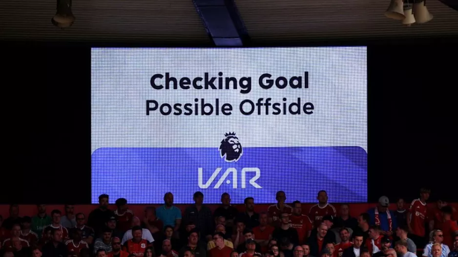Σχεδόν κανείς δεν θέλει το VAR στην Premier League