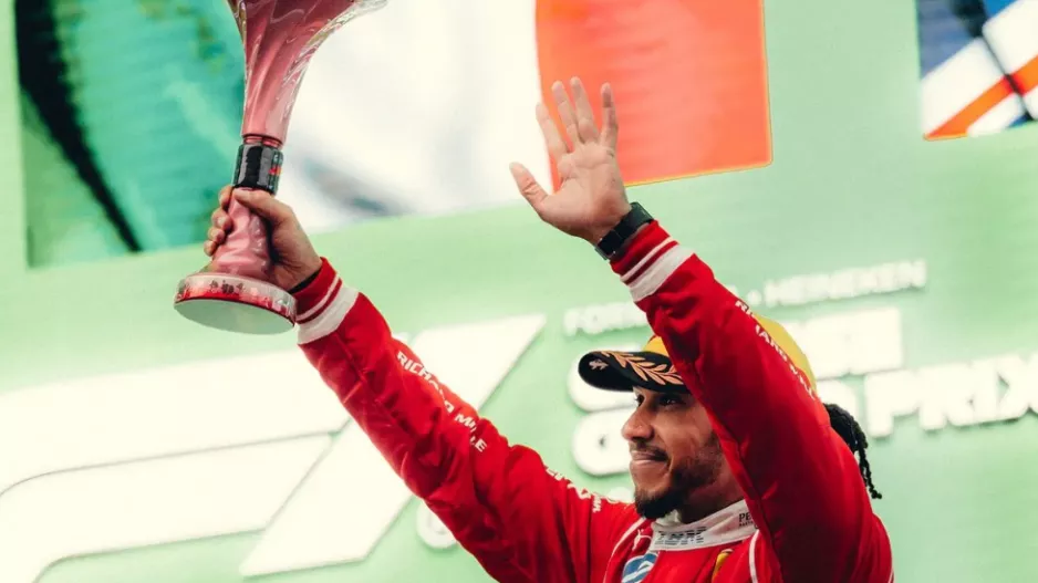 F1: Χάμιλτον για το πρώτο του βάθρο με τη Ferrari