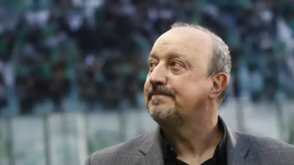 Μπενίτεθ: «Να συνεχίσουμε να παίζουμε καλά»