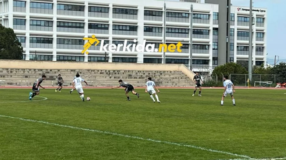 Πρωινό Σαββάτου... στα γήπεδα