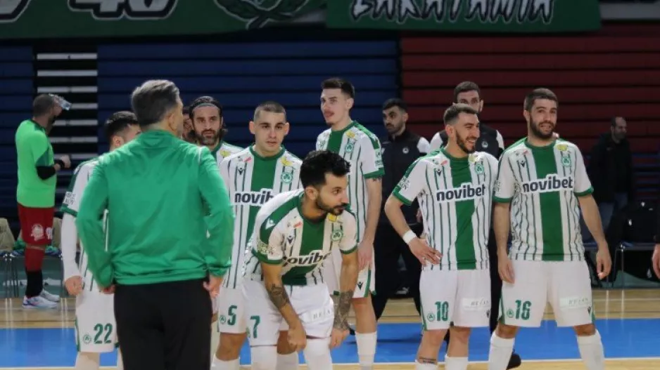 Δεκάρα και... πρόκριση η Ομόνοια 