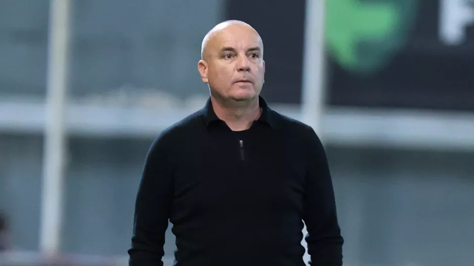 (ΝΕΟ) Στην έξοδο ο Κωστή