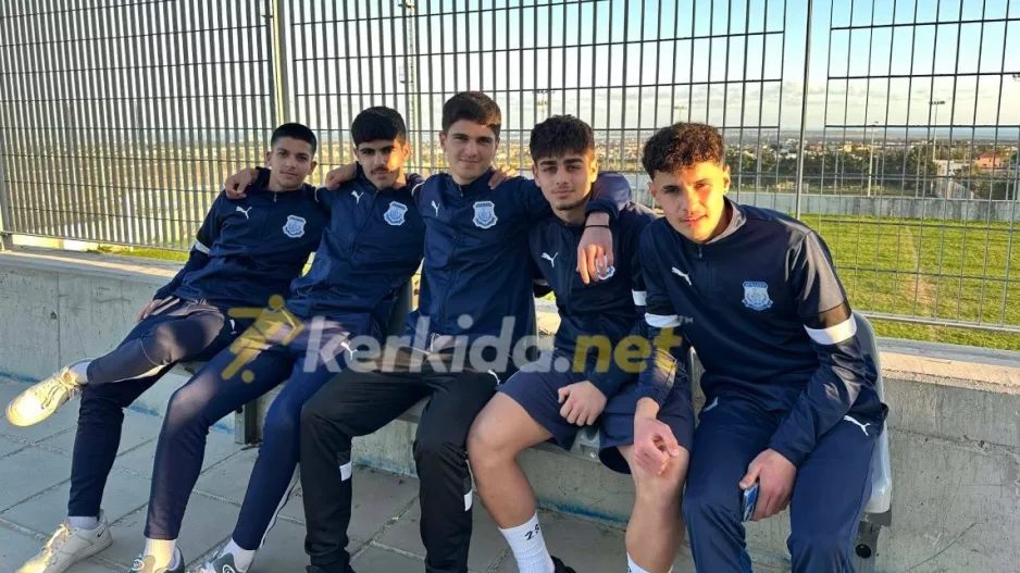 Η Κ17... πόζα στο Kerkida