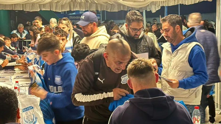 Αρκετό... υλικό ο Λάλης! 