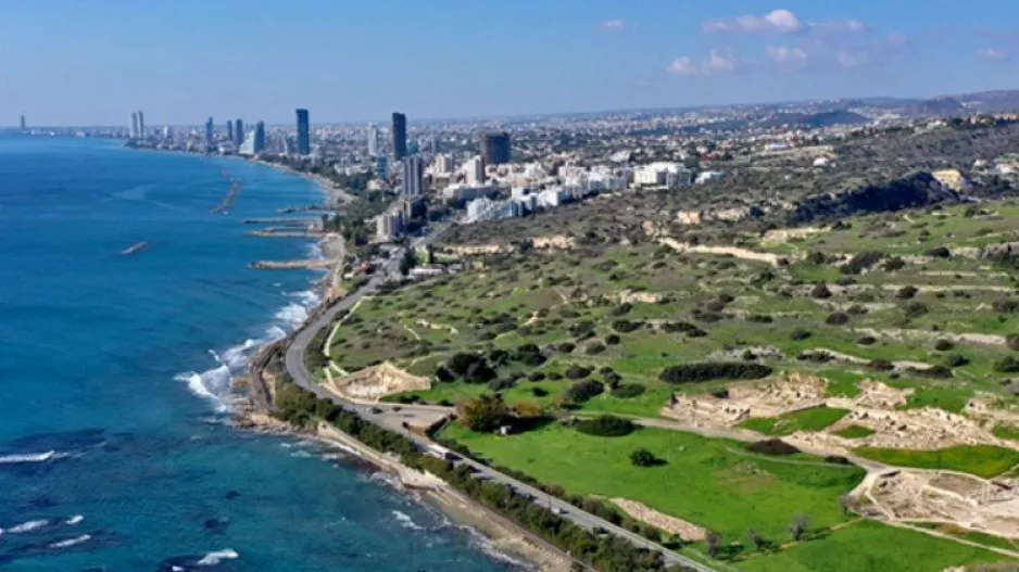 Εντοπίστηκε νεκρή γυναίκα στον παραλιακό Λεμεσού