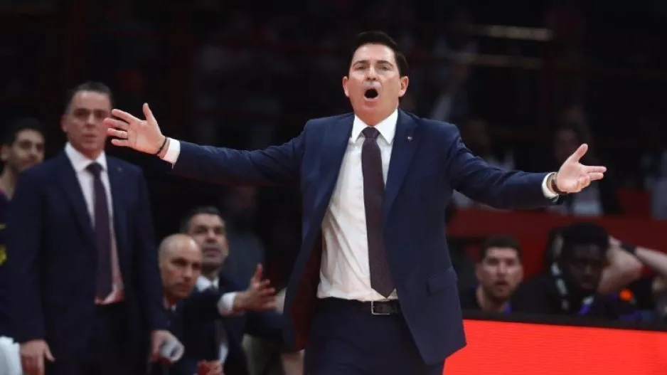 Πασκουάλ για αποδοκιμασίες στον Ερνανγκόμεθ: «Η γνώμη του ‘Παλάου’ είναι κυρίαρχη»