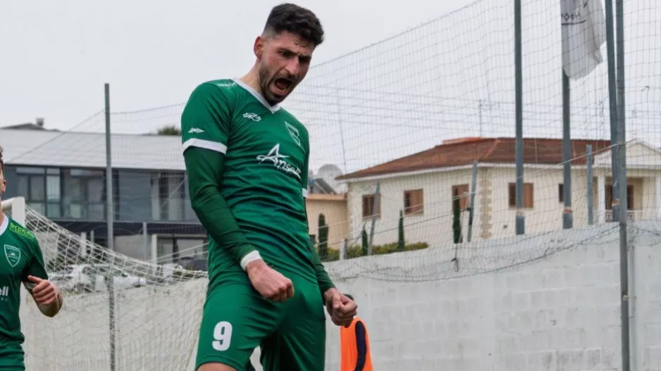 +2 για τον Ηλία: Στα 21 γκολ το «κανόνι» της Αναγέννησης!