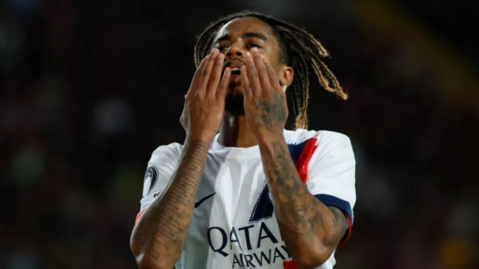 PSG: Χάνει για σχεδόν έναν μήνα τον τραυματία Μπαρκολά