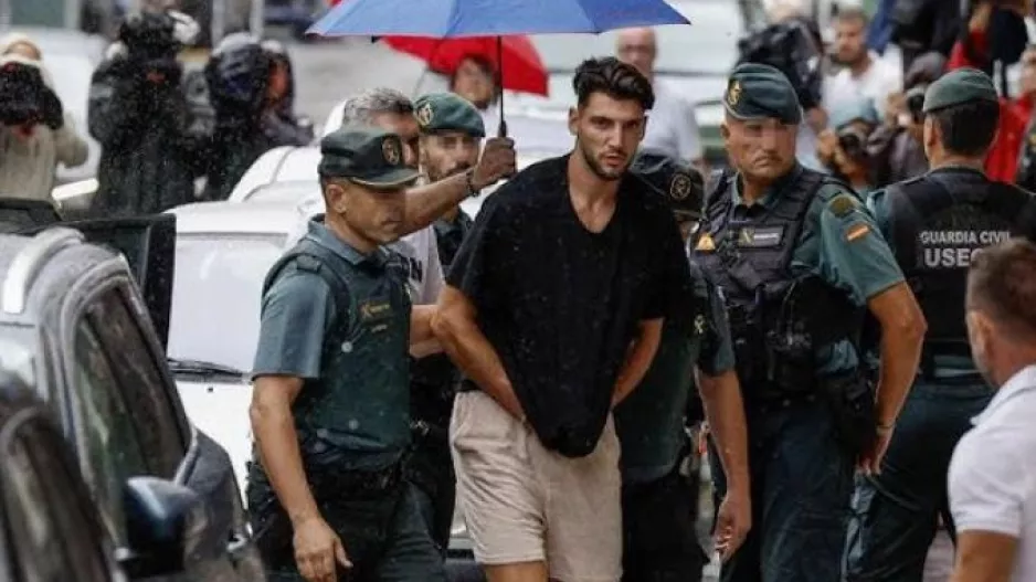 Κινδυνεύει με 10 χρόνια φυλάκισης ο Ράφα Μιρ για την υπόθεση βιασμού