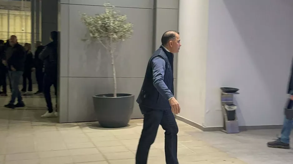 Θέλει... επιστροφή!