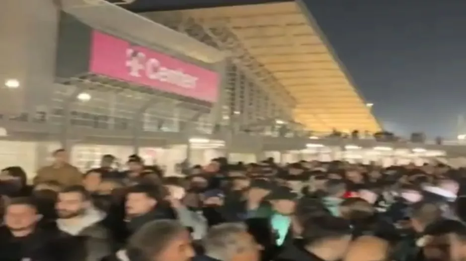 Συνωστισμός στο Telekom Center Athens πριν το Παναθηναϊκός – Ζάλγκιρις