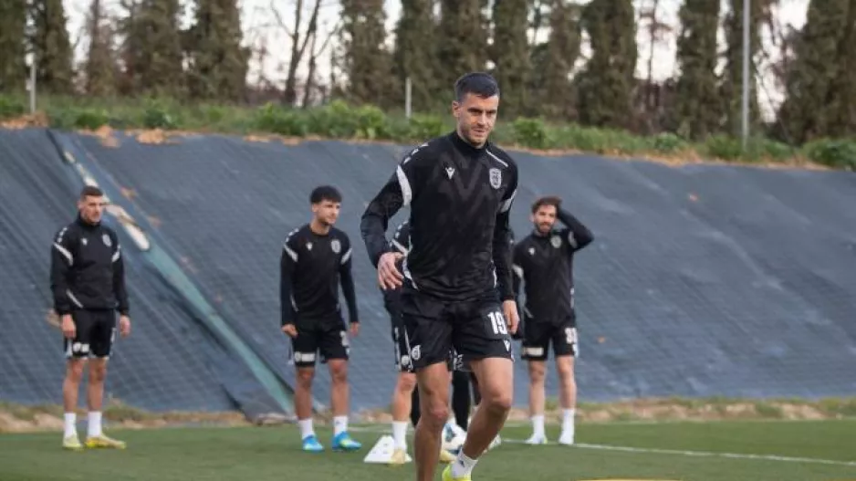 Επανεκκίνηση στον ΠΑΟΚ: Ατομικό ο Γιακουμάκης, συνεχίζουν με θεραπεία τέσσερις