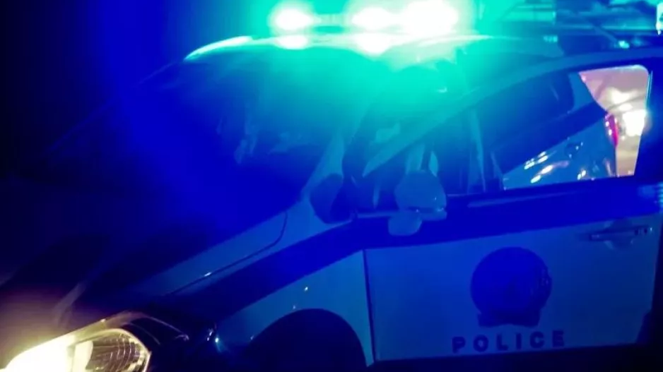 Ανήλικοι διέρρηξαν φορτηγό κι άρπαξαν εξοπλισμό αξίας 40.000 ευρώ