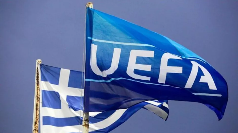 Ονειρική βραδιά για το ελληνικό ποδόσφαιρο και μια ανάσα από τη 10η Τσεχία!