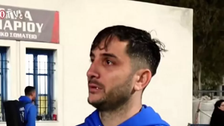 Δάκρυσε ο Μανωλάς για την άνοδο: "Ποτέ δεν έβαλα πάνω από τον εαυτό μου τα λεφτά"
